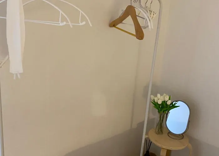 Apartment Yongsan - Shared House - Twin - 5min Hangangjin - 10min Itaewon Seoul